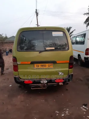 Toyota HiAce 2012 Green