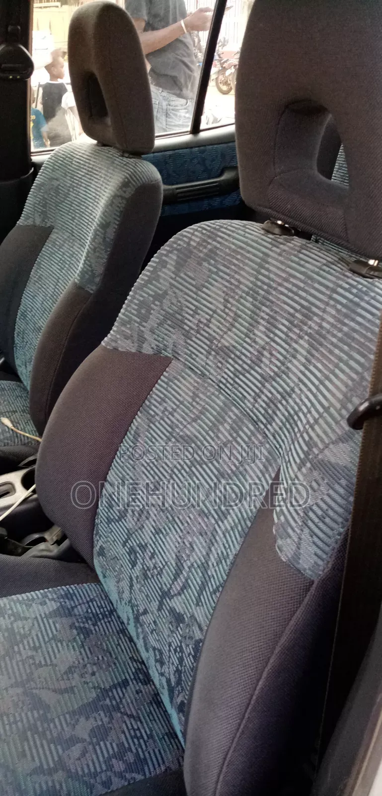 Toyota RAV4 Base 4x4 1999 Silver