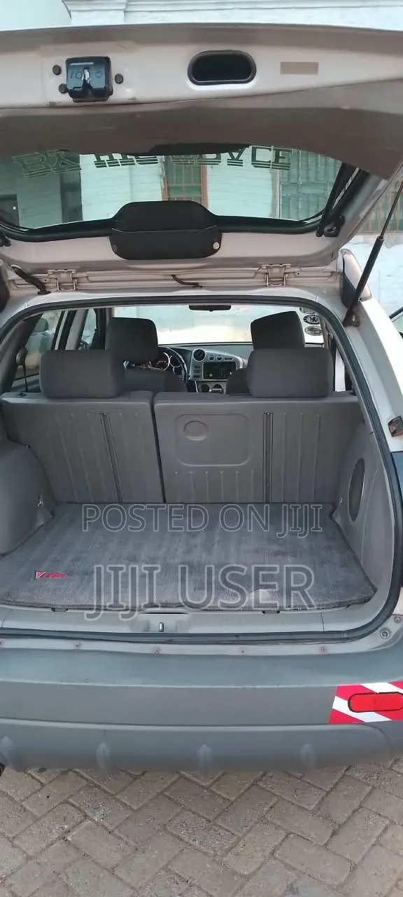 Pontiac Vibe 2008 Gray