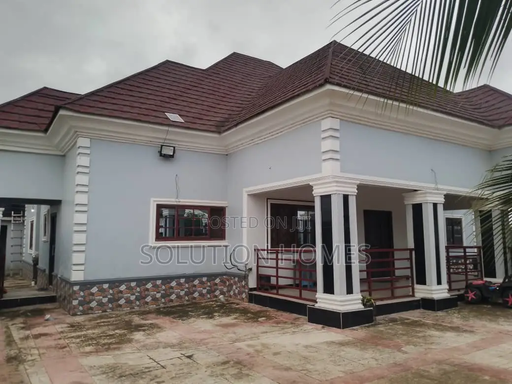 4bdrm House in New Market for sale