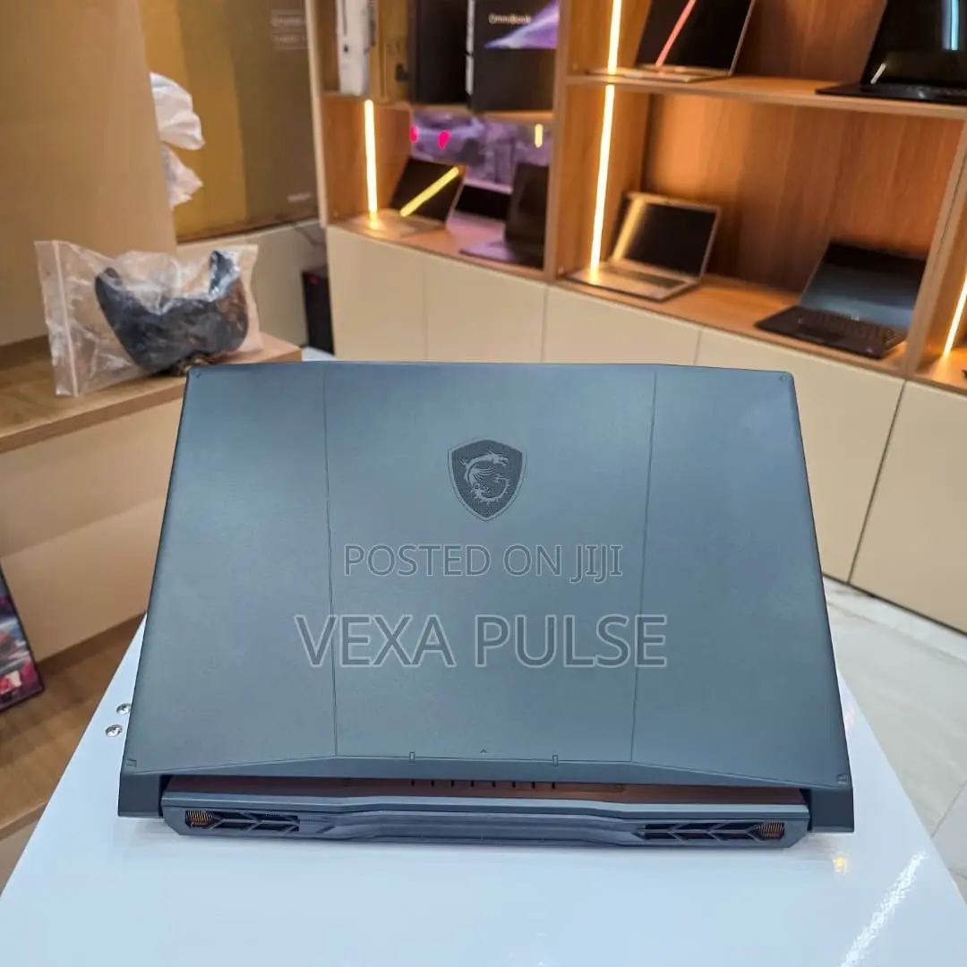 Laptop MSI Katana 15 16GB Intel Core i7 SSD 512GB