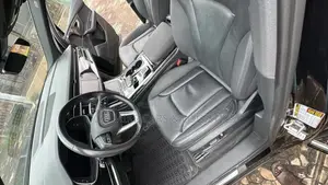 Audi Q7 2020 Black