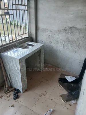 2bdrm Apartment in Born To Pray Estate, Ejisu-Juaben Municipal for rent