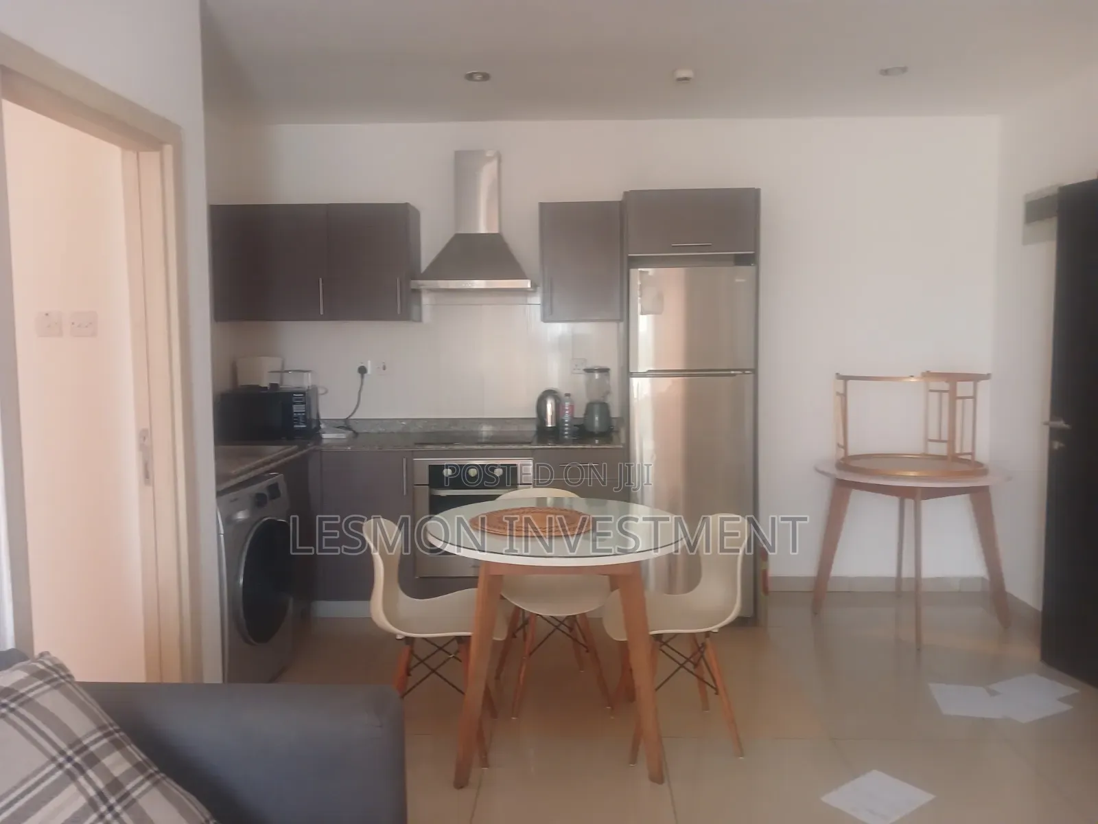 3bdrm Apartment in Lesmon Investment, Bawaleshie for sale