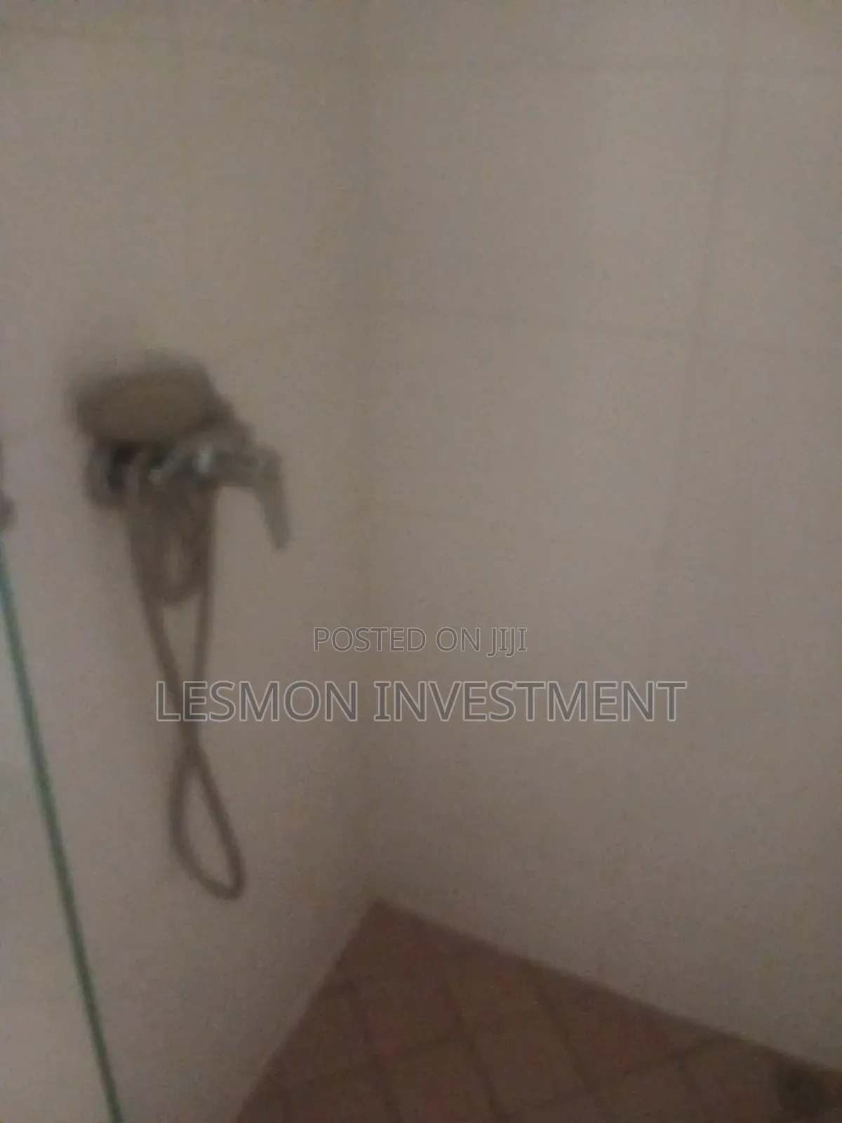 3bdrm Apartment in Lesmon Investment, Bawaleshie for sale