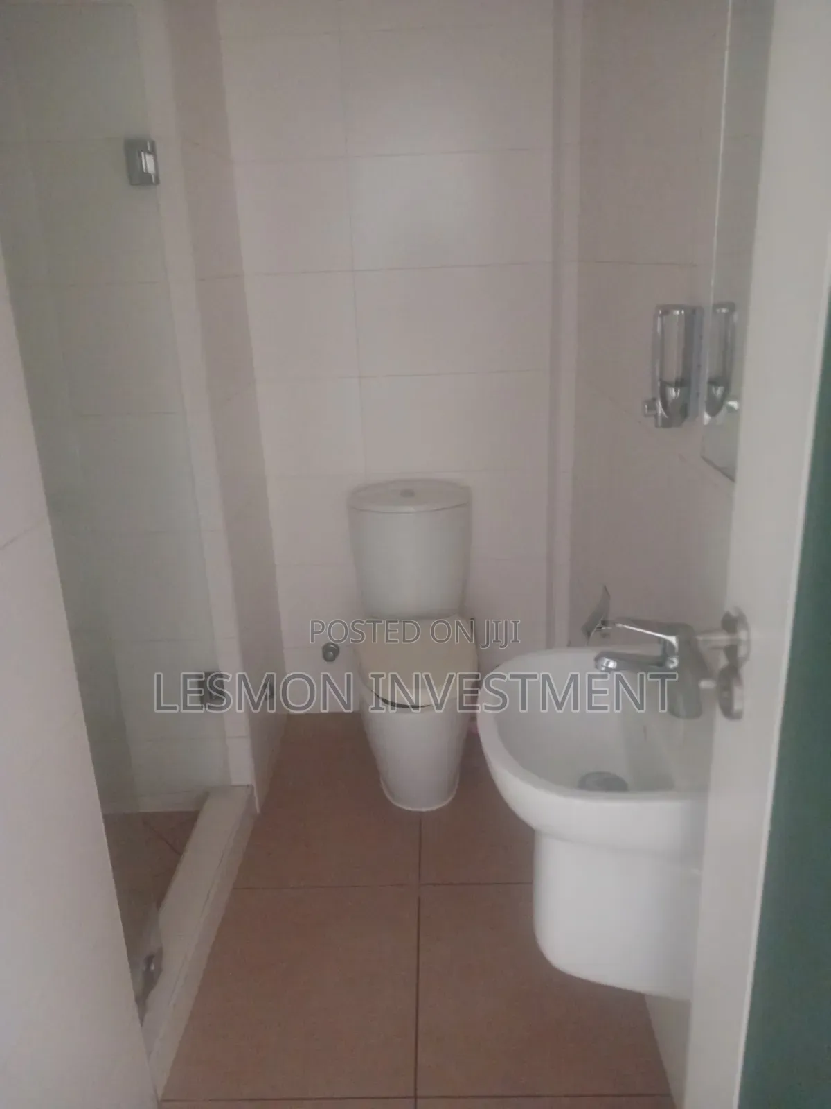 3bdrm Apartment in Lesmon Investment, Bawaleshie for sale