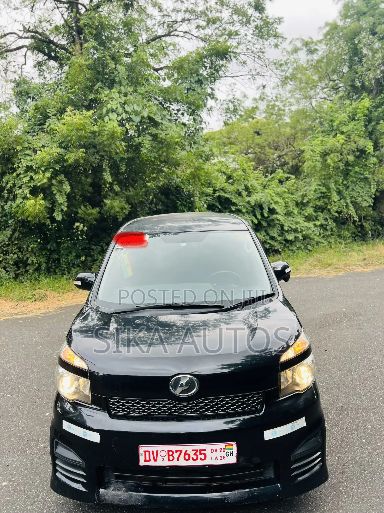 Toyota Voxy X 2WD 8-Seater 2014 Black
