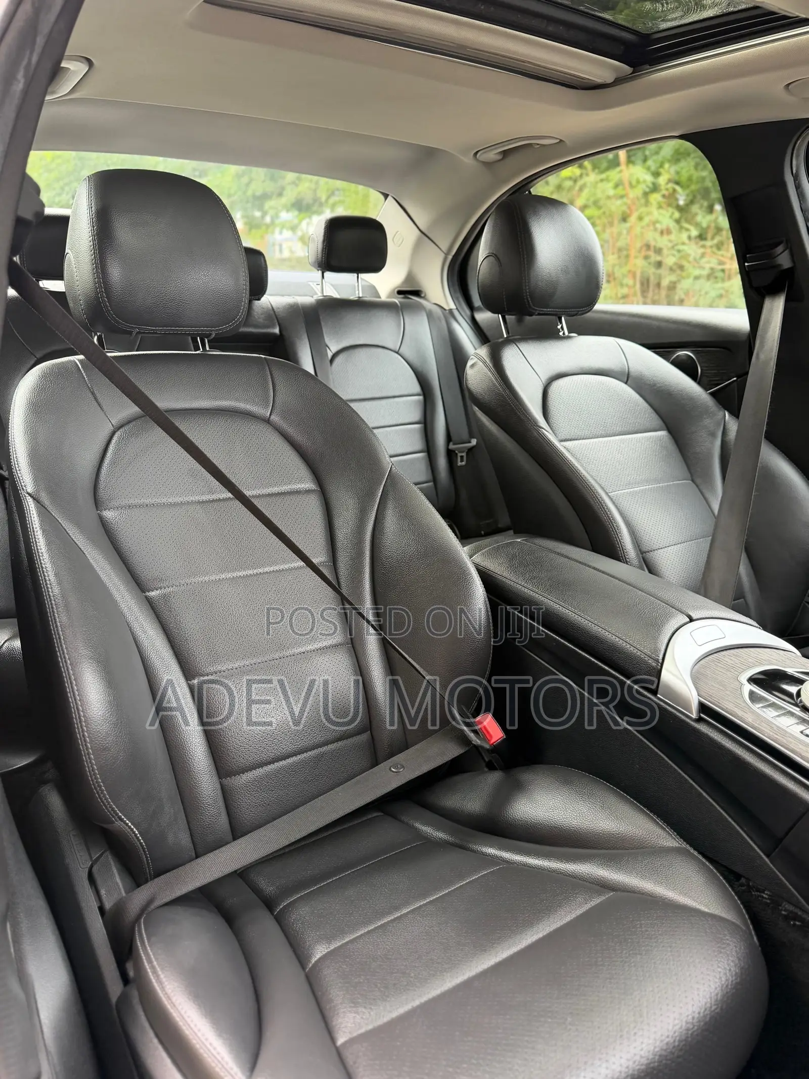 Mercedes-Benz C300 Base C300 AWD 4MATIC Coupe 2019 White