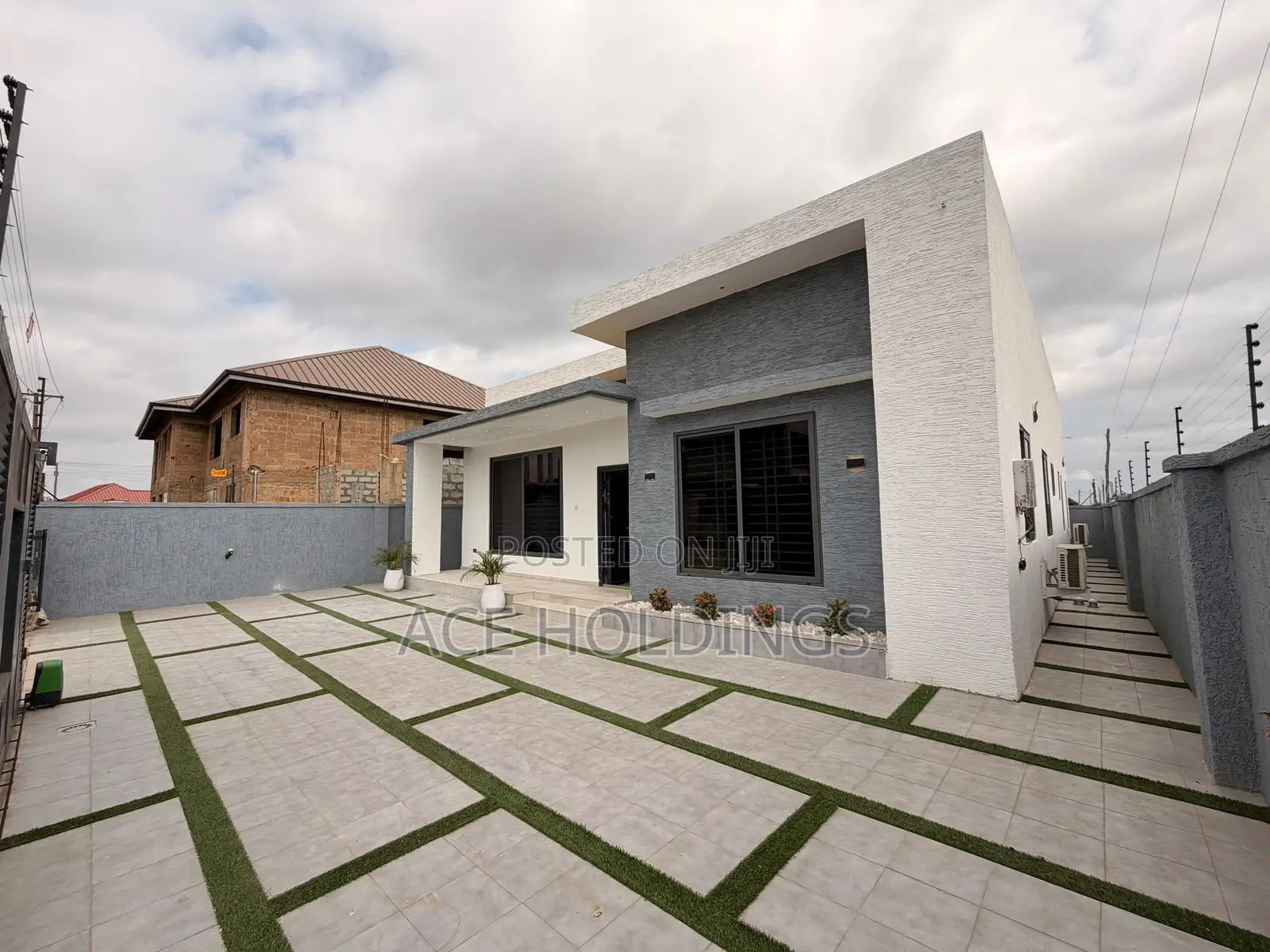 3bdrm House in New Legon for sale