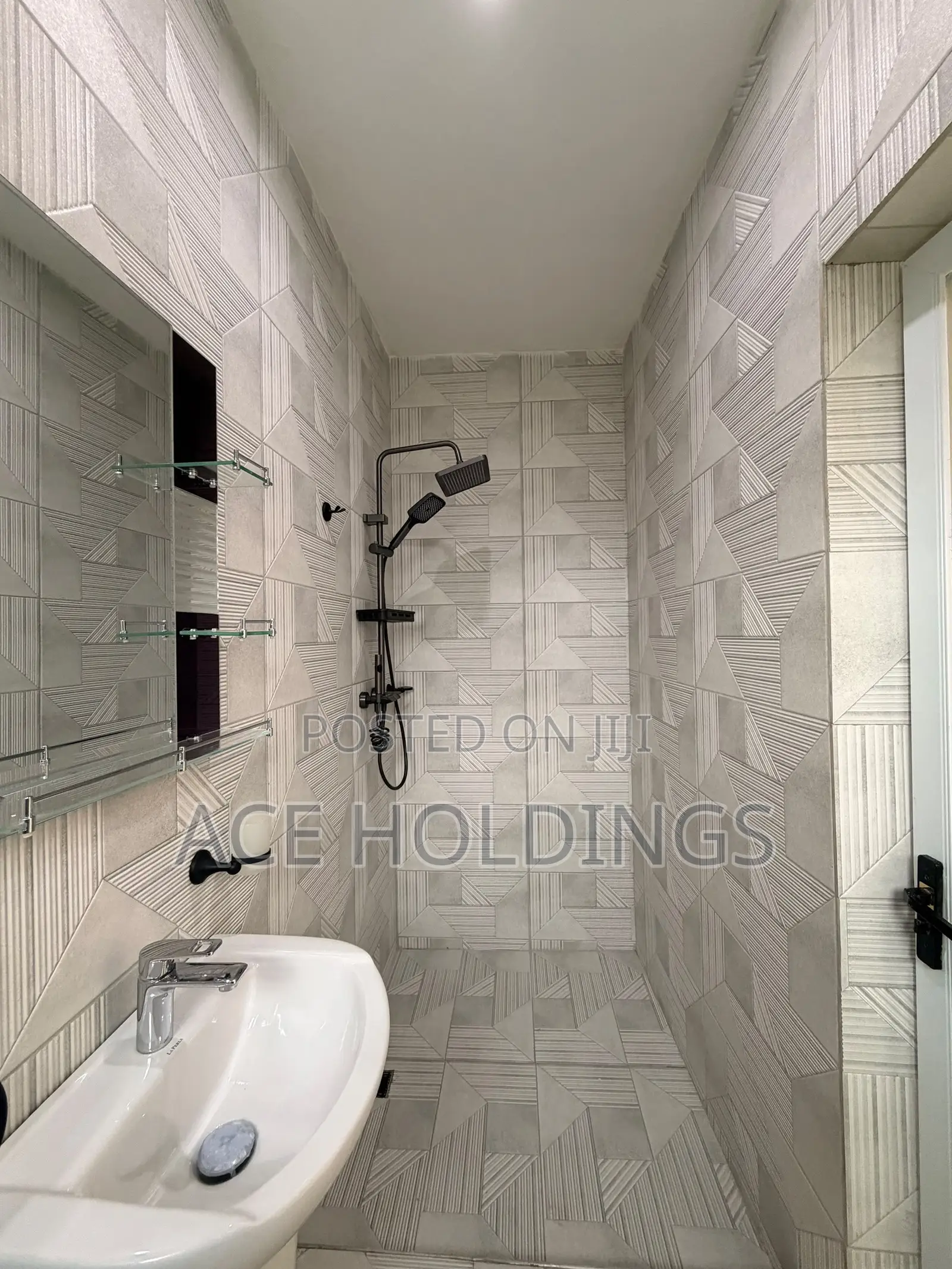 3bdrm House in New Legon for sale