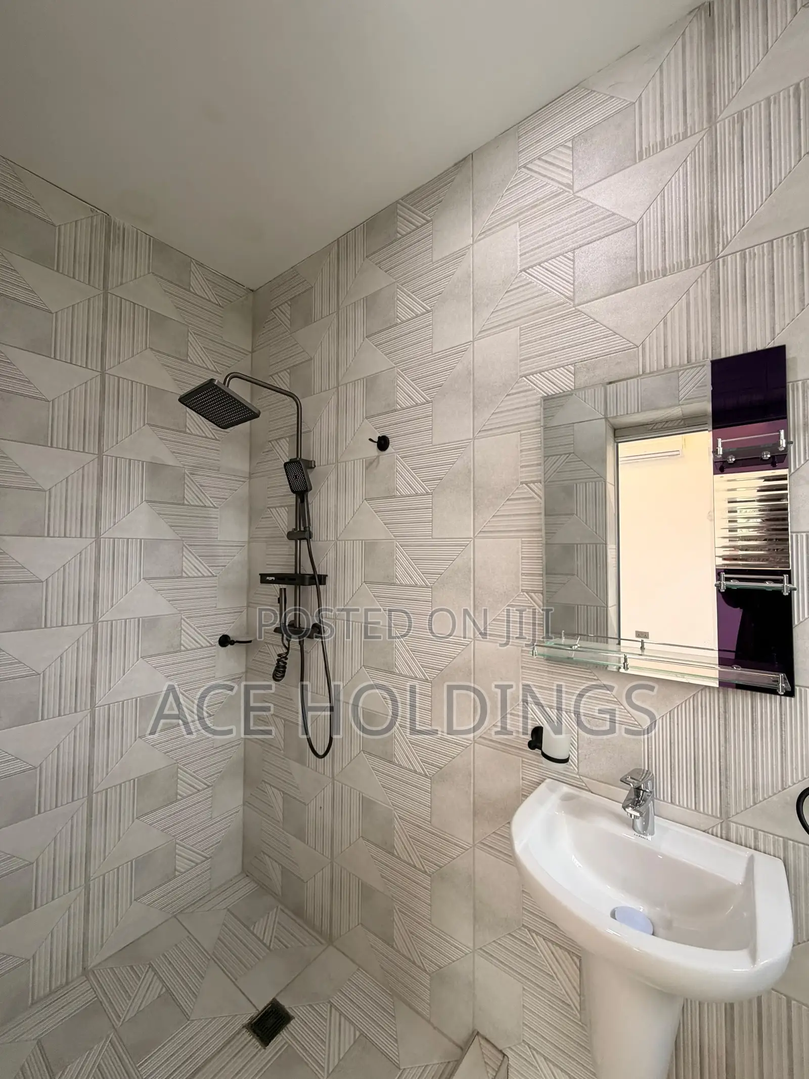 3bdrm House in New Legon for sale