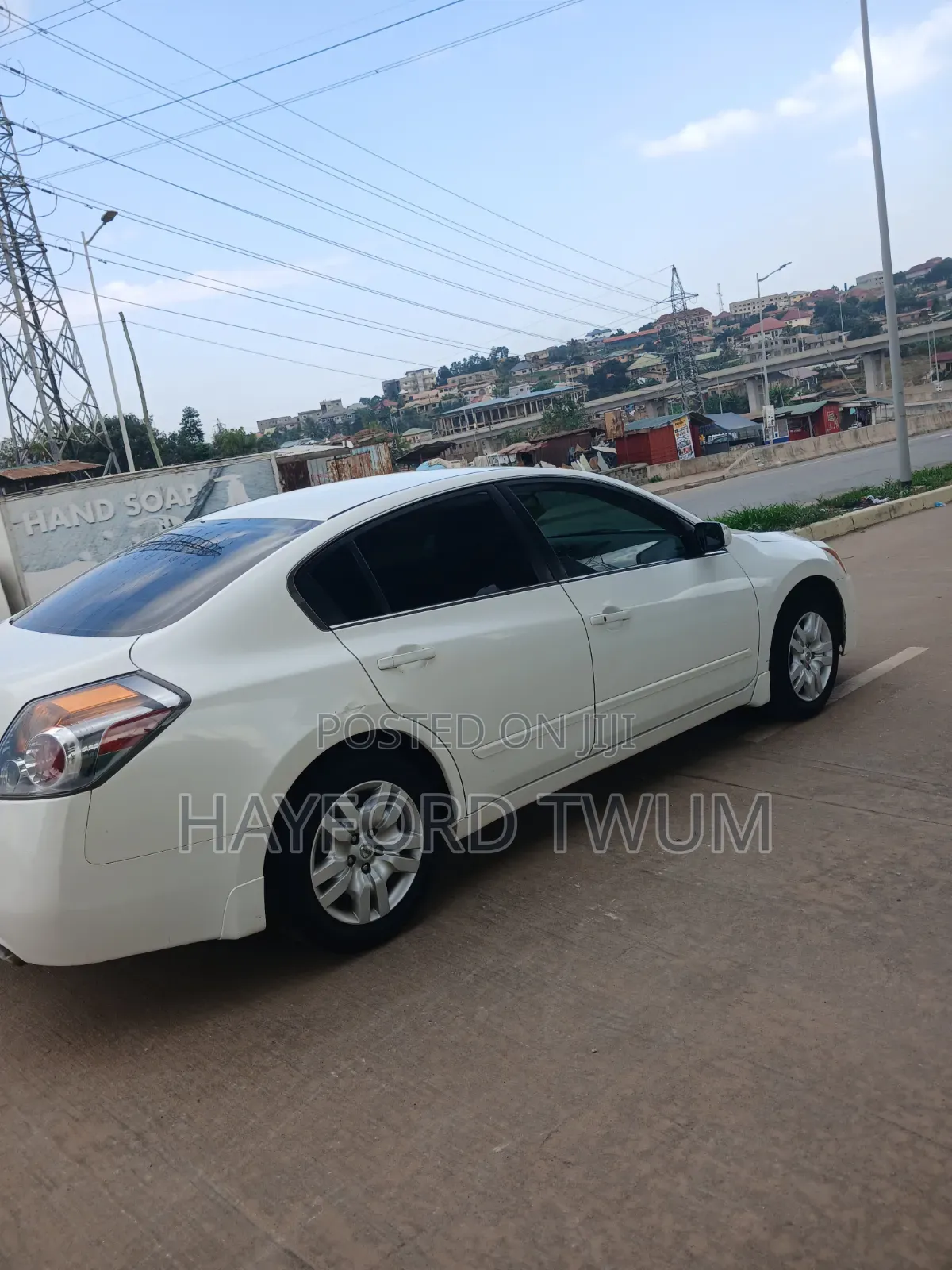 Nissan Altima 2012 White