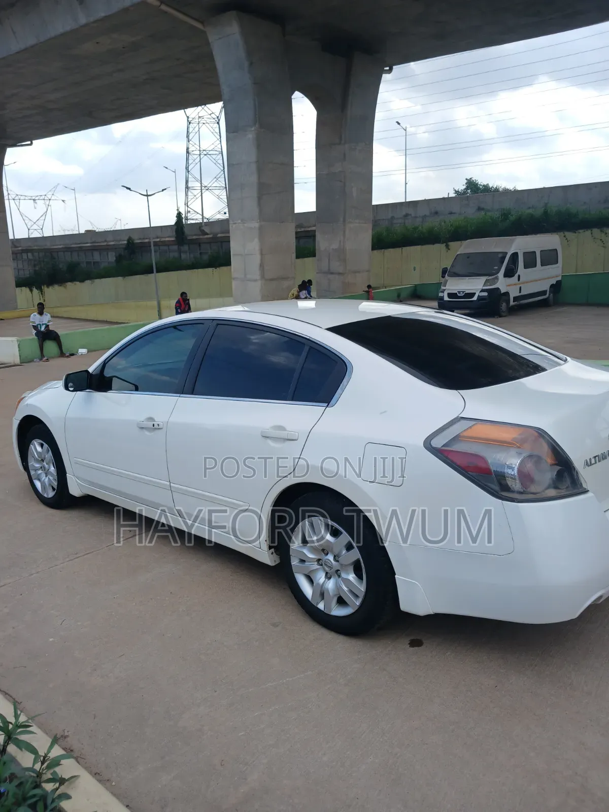 Nissan Altima 2012 White