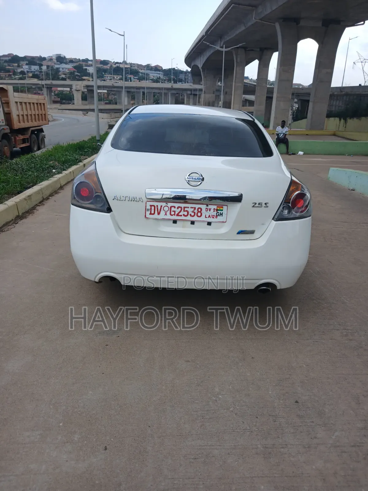 Nissan Altima 2012 White