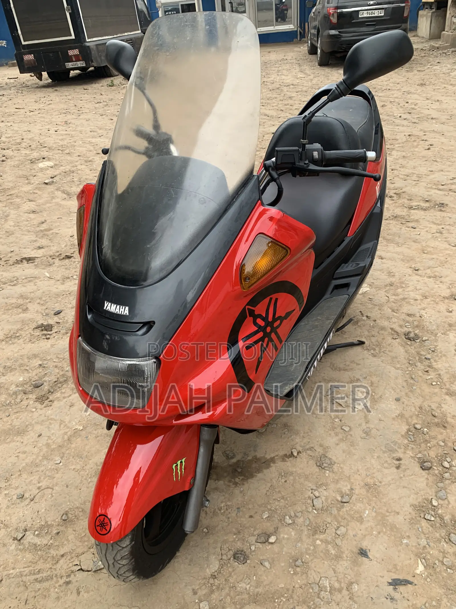 Yamaha Majesty 2024 Red