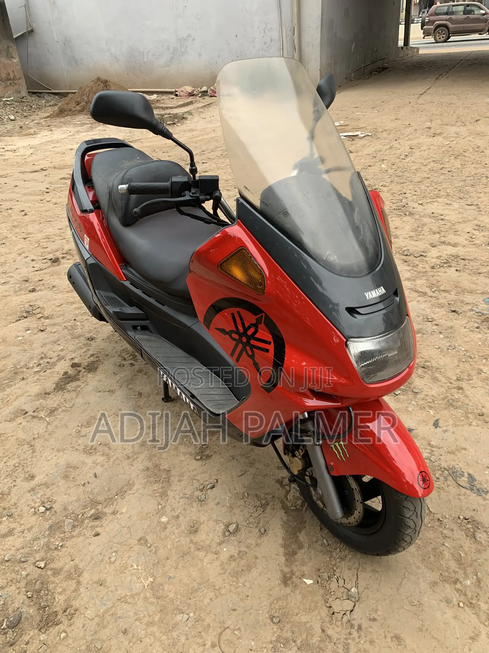 Yamaha Majesty 2024 Red