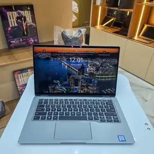 Laptop Dell Latitude 7400 2-in-1 16GB Intel Core i5 SSD 256GB