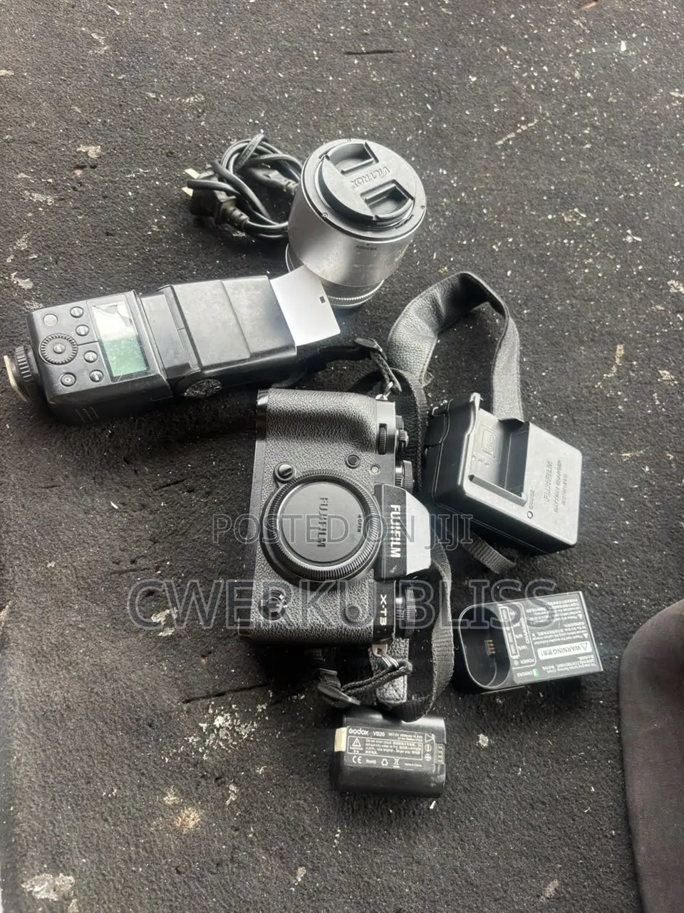 Fuji Xt3 With Lens, Flash and Accessories