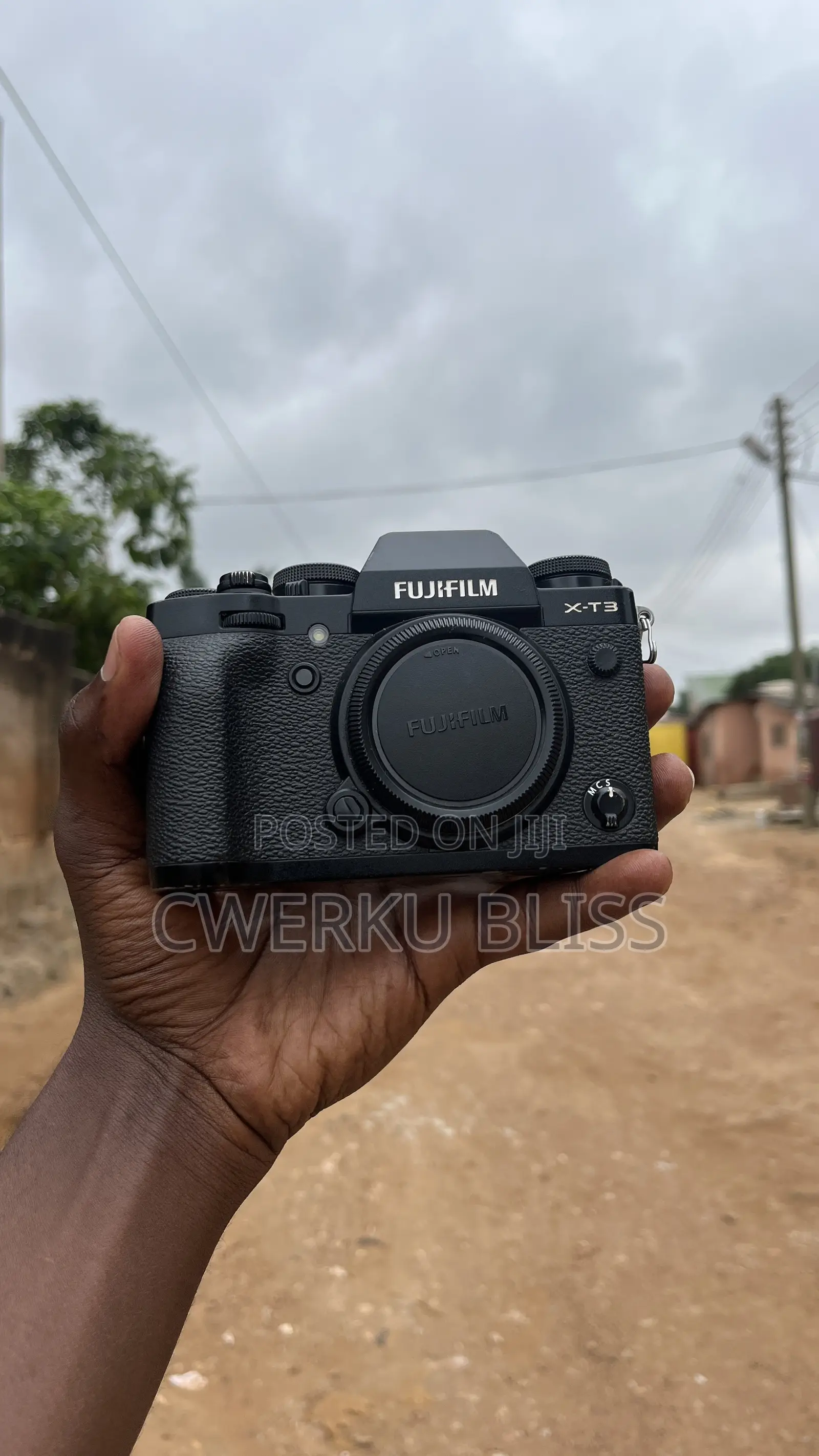 Fuji Xt3 With Lens, Flash and Accessories