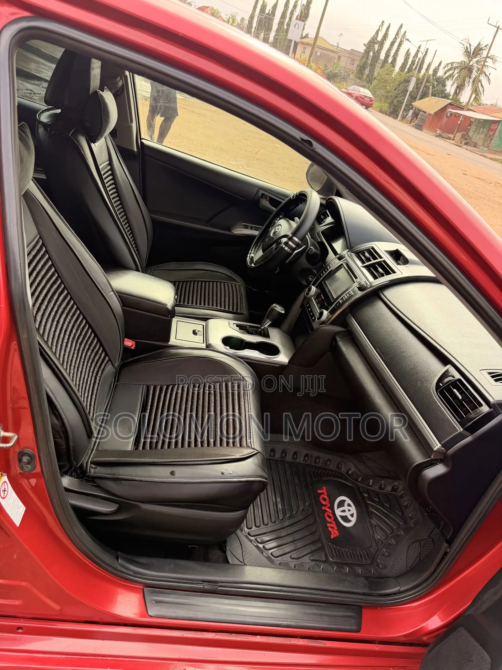 Toyota Camry 2014