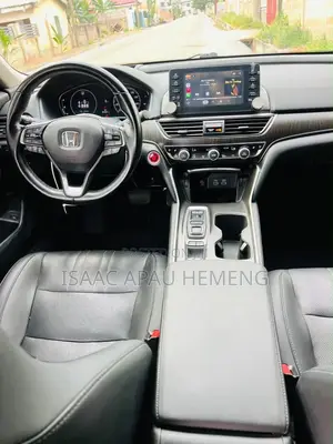 Honda Accord Touring 2.0T 2021 White