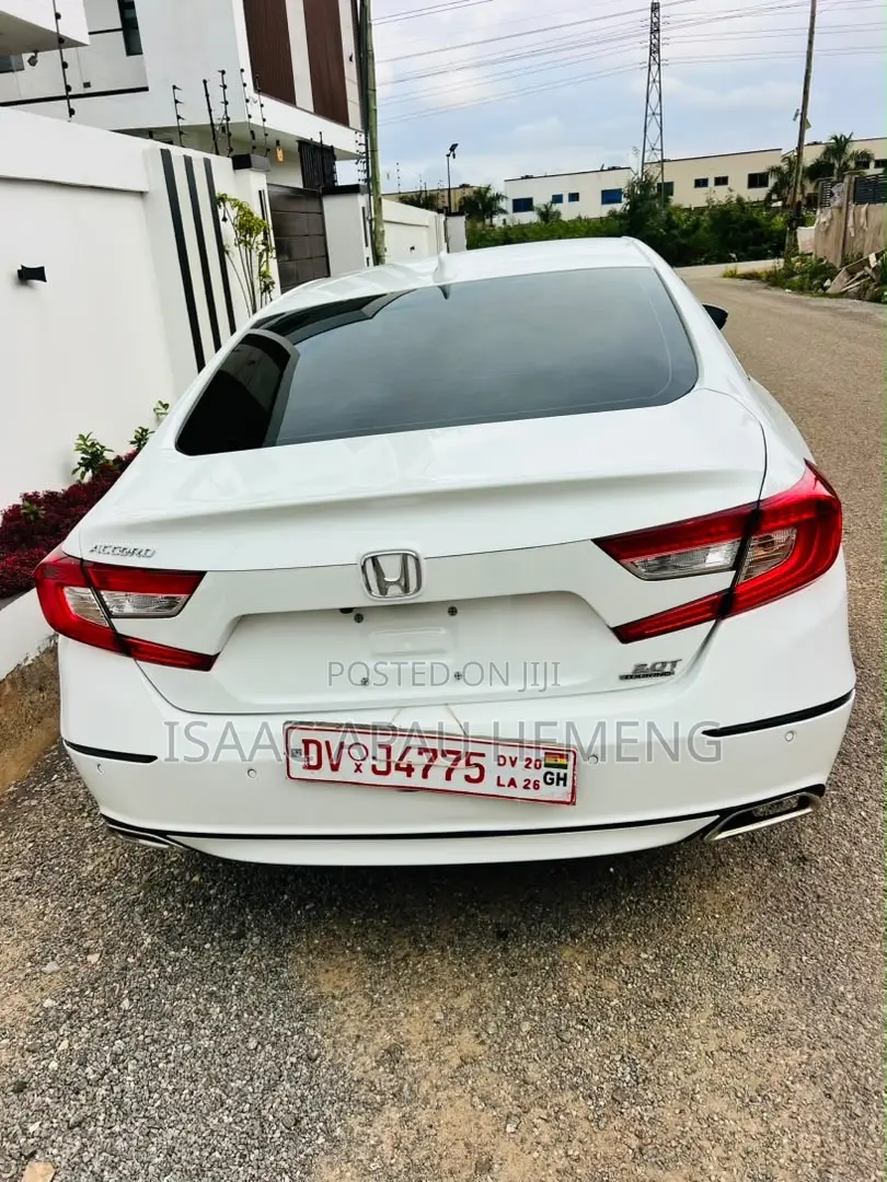 Honda Accord Touring 2.0T 2021 White
