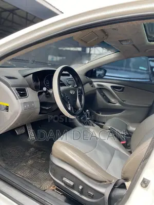 Hyundai Elantra 2014