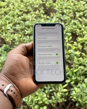 Apple iPhone 11 64 GB Black