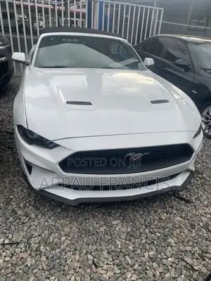 Ford Mustang GT Premium Convertible 2018 White