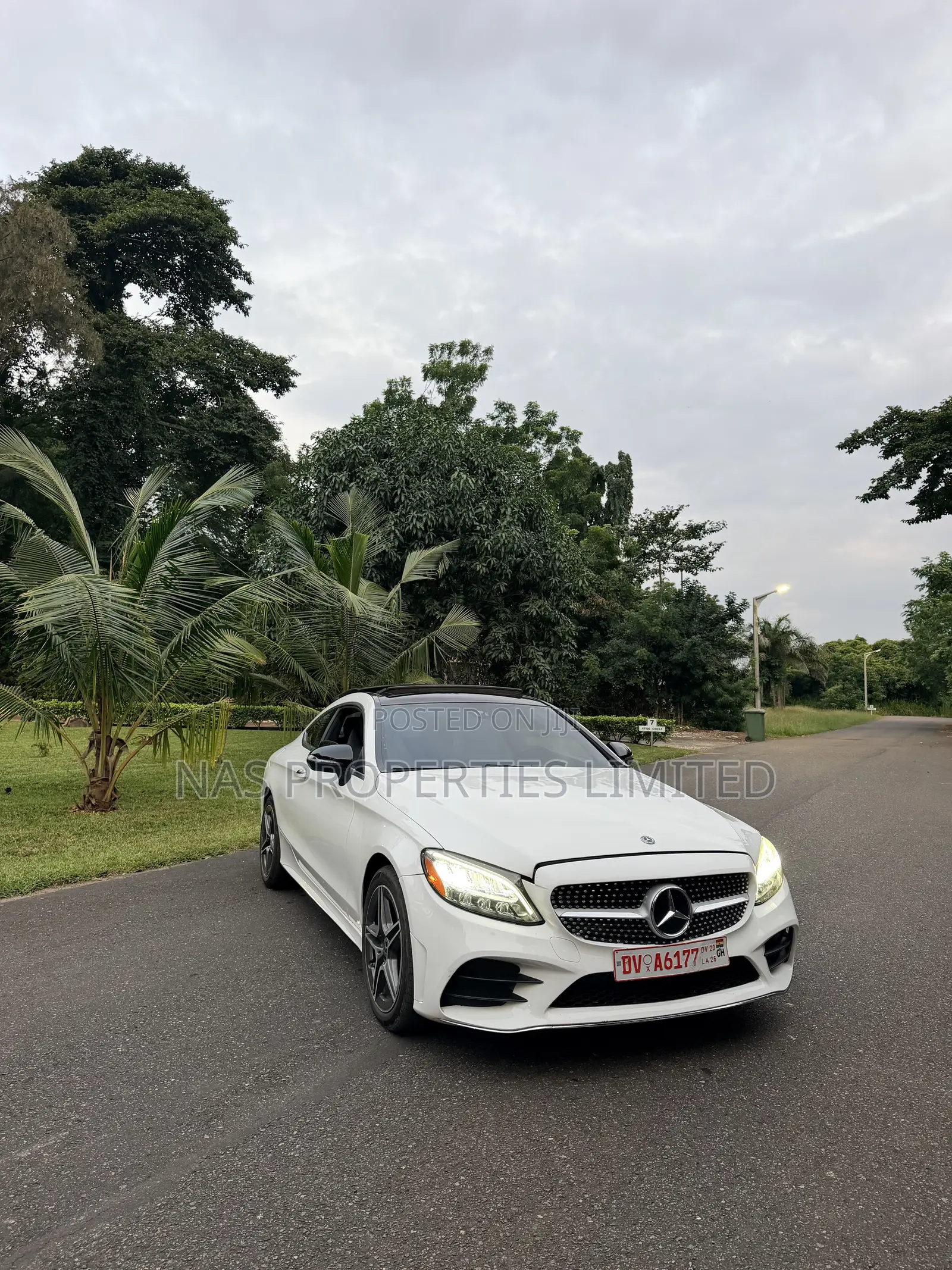 Mercedes-Benz C300 Base C300 RWD Coupe 2019 White