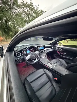 Mercedes-Benz C300 Base C300 RWD Coupe 2019 White