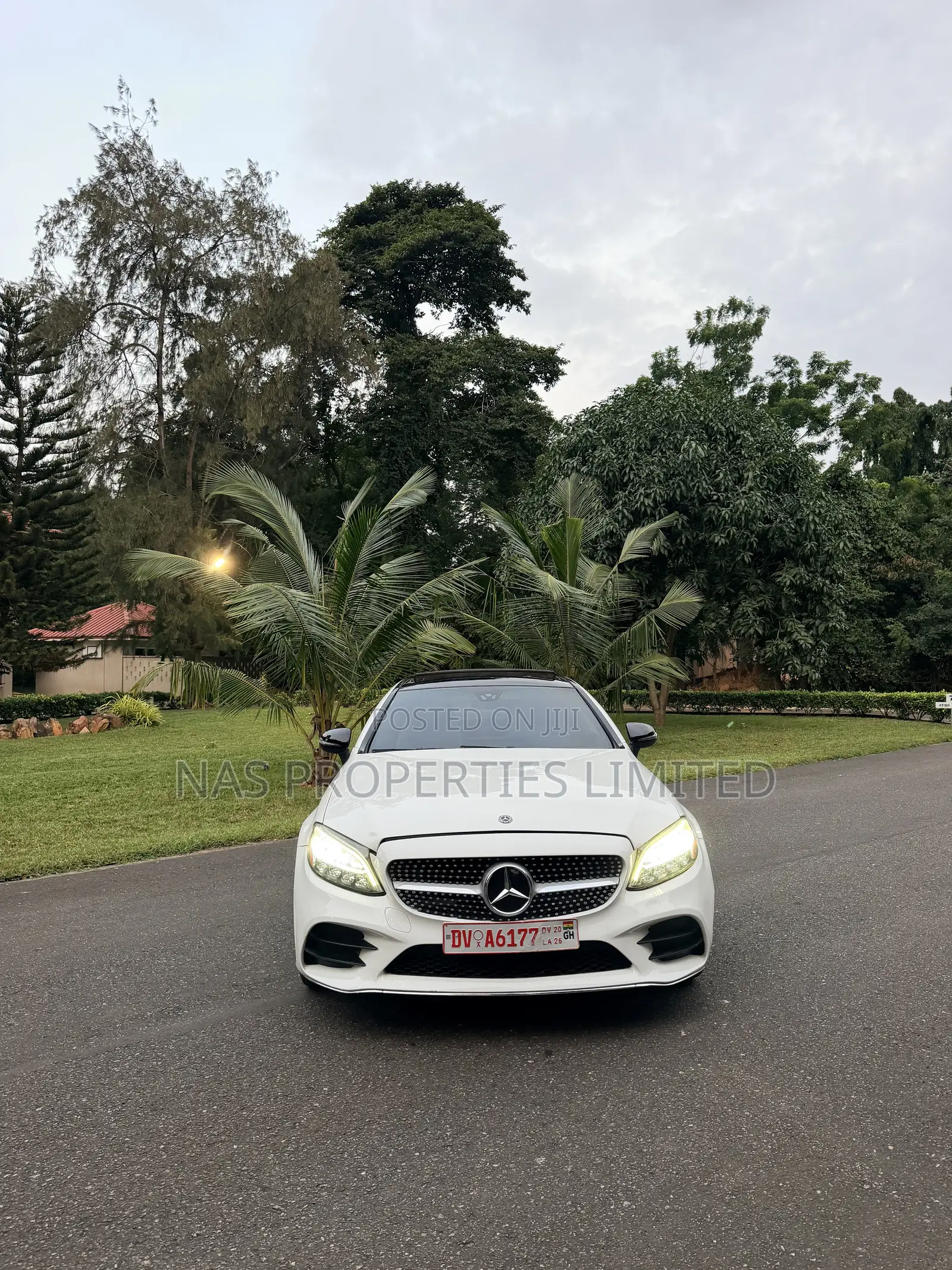 Mercedes-Benz C300 Base C300 RWD Coupe 2019 White