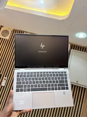 Laptop HP EliteBook x360 1040 G7 32GB Intel Core i7 SSD 512GB