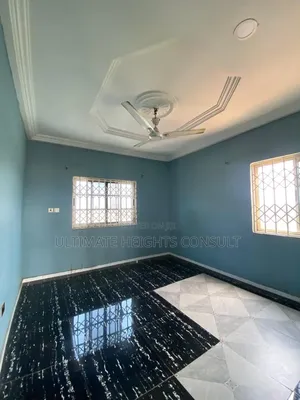 1bdrm Apartment in Dansoman, Round About for rent