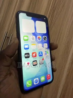 Apple iPhone 11 64 GB Black