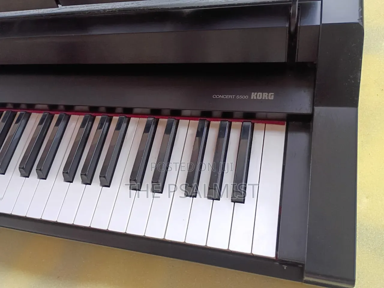 Korg Concert C-500 Digital Piano
