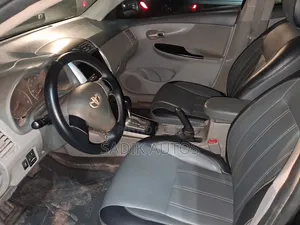 Toyota Corolla 2010 Black