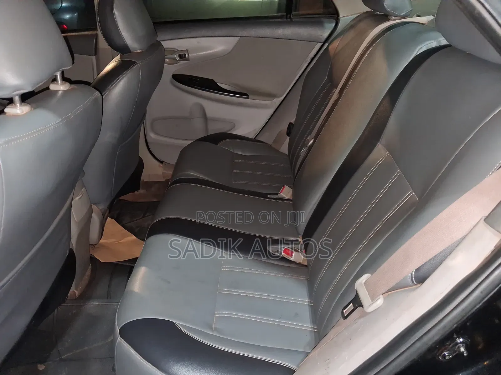 Toyota Corolla 2010 Black