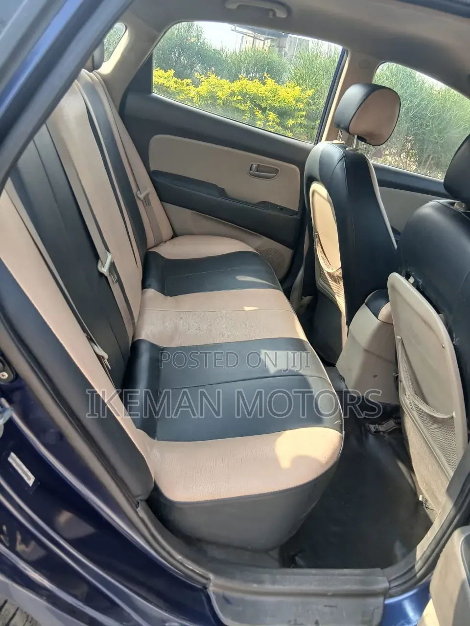 Hyundai Elantra 2010 Blue