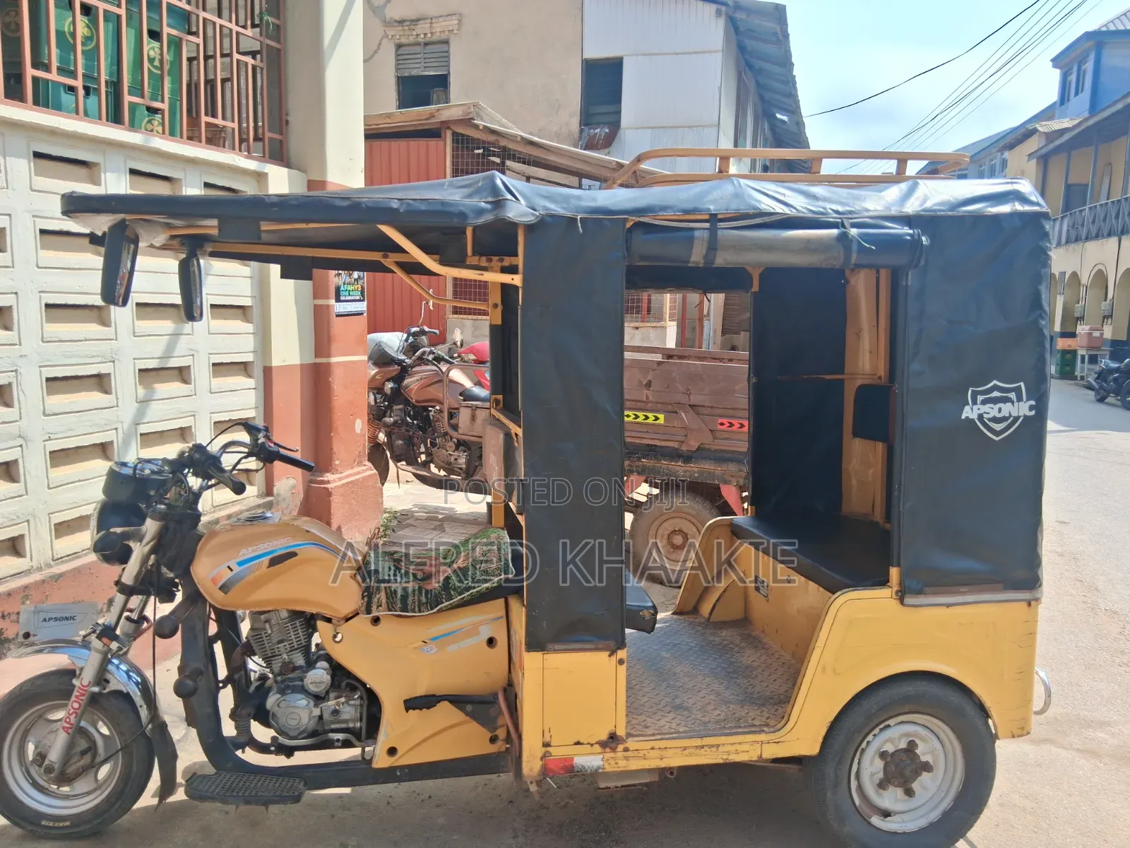 Tricycle 2024 Yellow