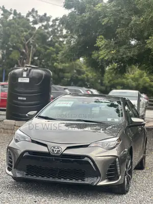 Toyota Corolla XSE (1.8L 4cyl 2A) 2018