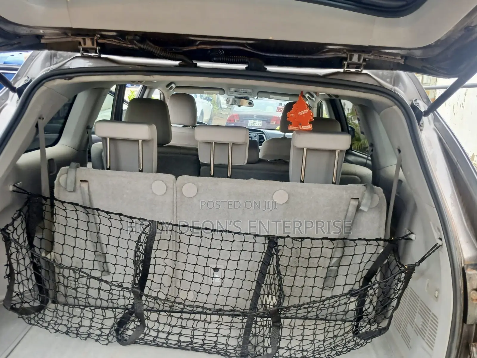 Toyota Highlander XLE 4x2 V6 (3.5L 6cyl 8A) 2018 Gray