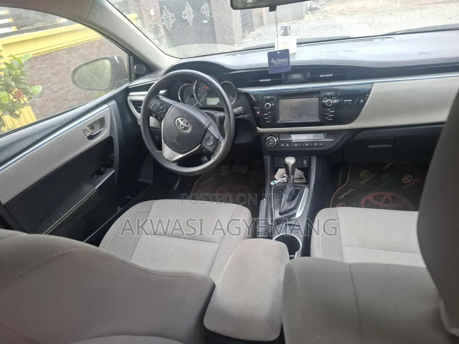 Toyota Corolla 2015 Blue