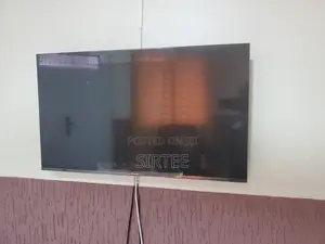 Hisense 43 Inch Smart TVs- Relocation Sale