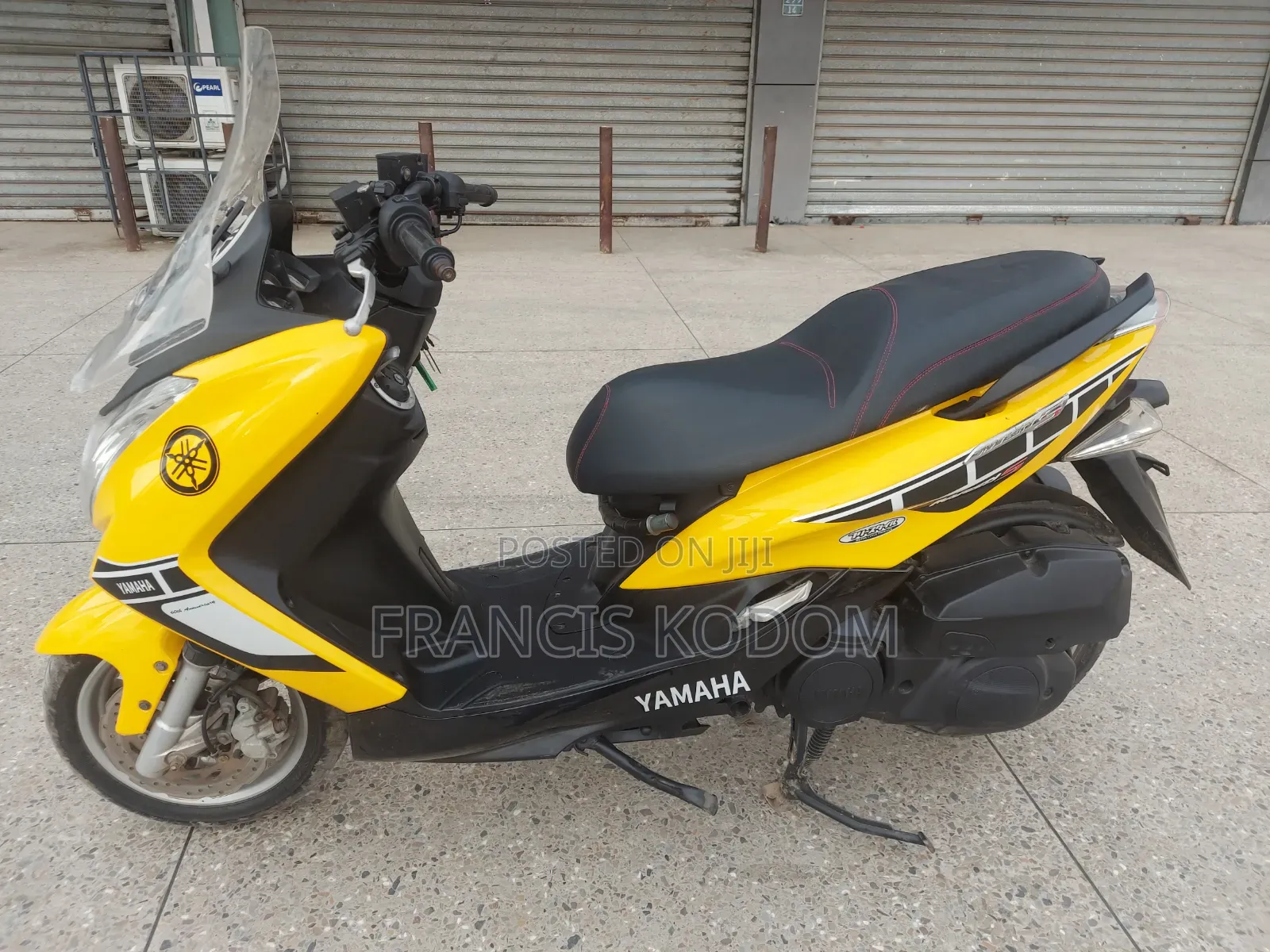 Yamaha 2015 Yellow