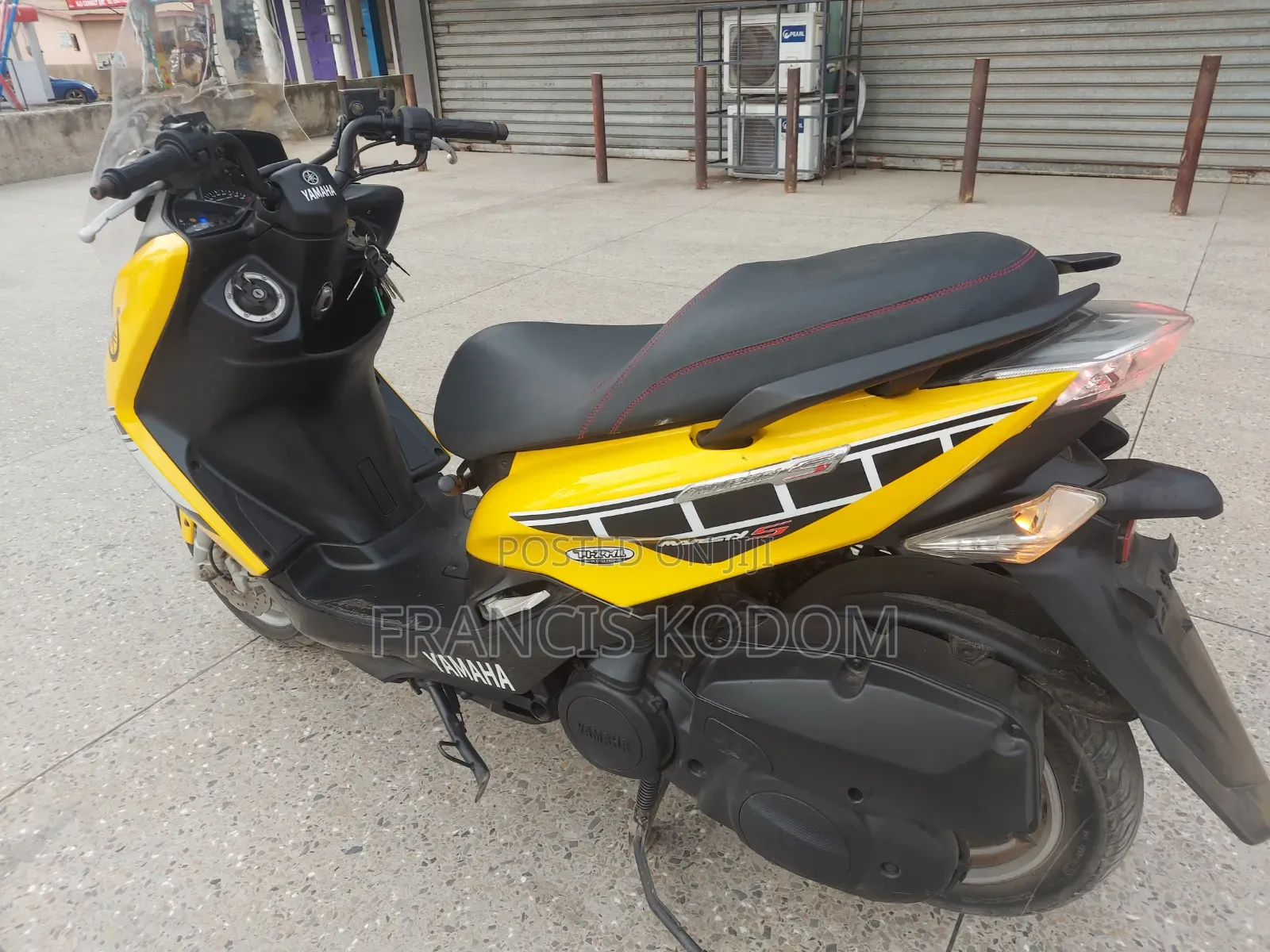 Yamaha 2015 Yellow
