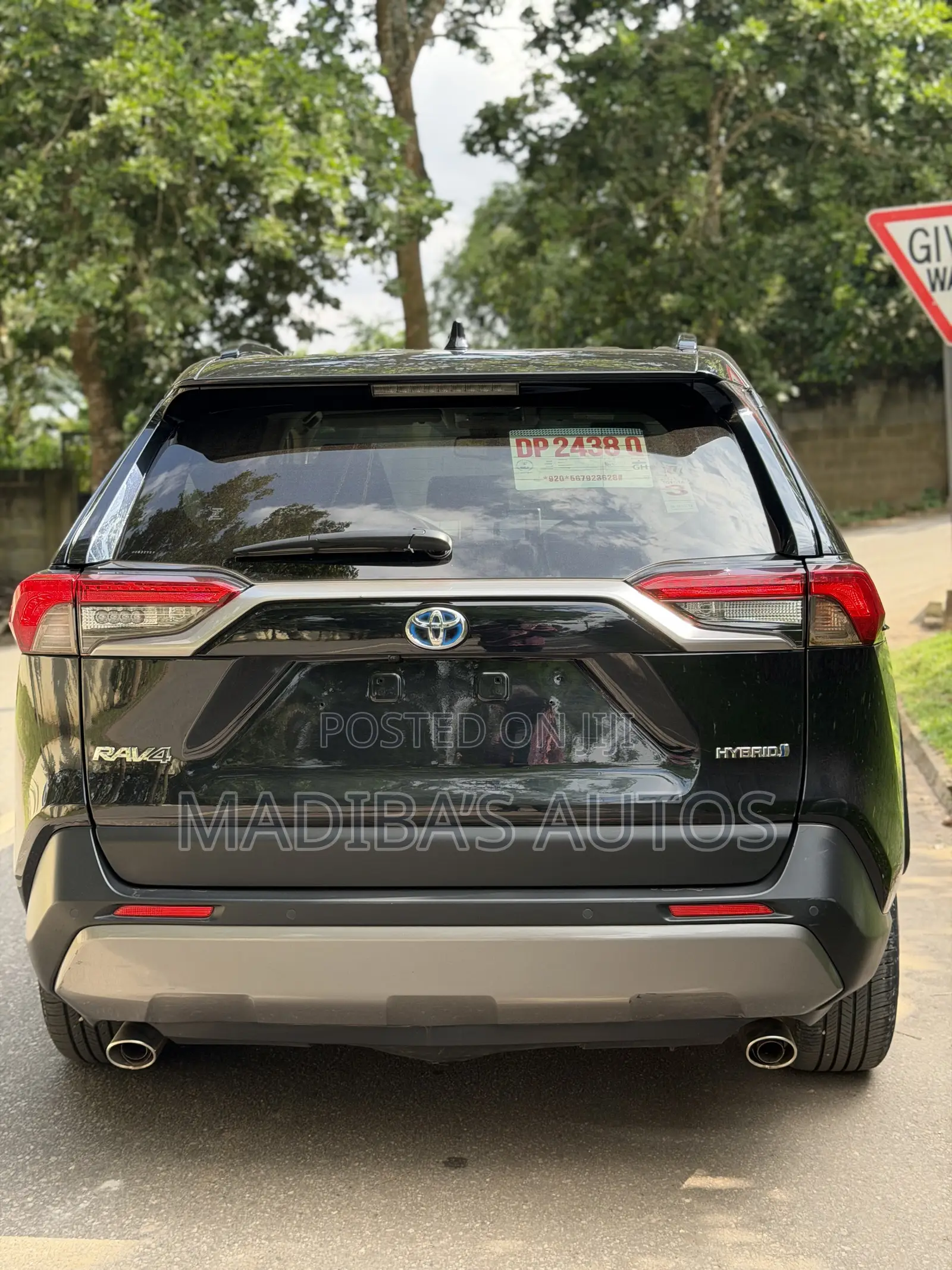 Toyota RAV4 Limited 2021 Black