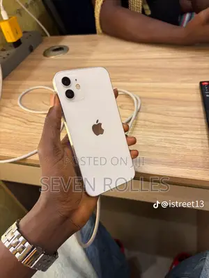 Apple iPhone 12 64 GB White