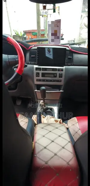 Toyota HiAce 2012