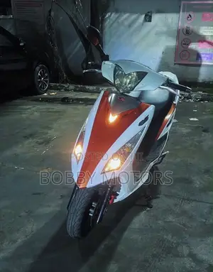 Kymco Xciting 2023 White